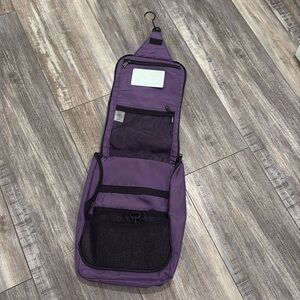 LL BEAN Purple Nylon Personal Organizer Toiletry Bag Camping Travel Kit